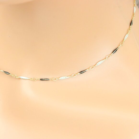 Minimalist Necklace Chain, Elegant Jewelry for Women & Girls | MLCRC1015 - Picture 10 of 10